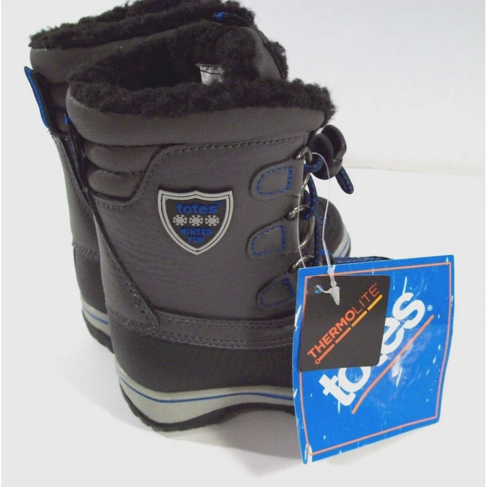 New Kids Totes Thermolite Winter Boots, Sz 5M, Gray Black
